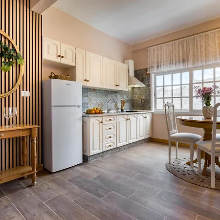 Banana Garden Apartment *